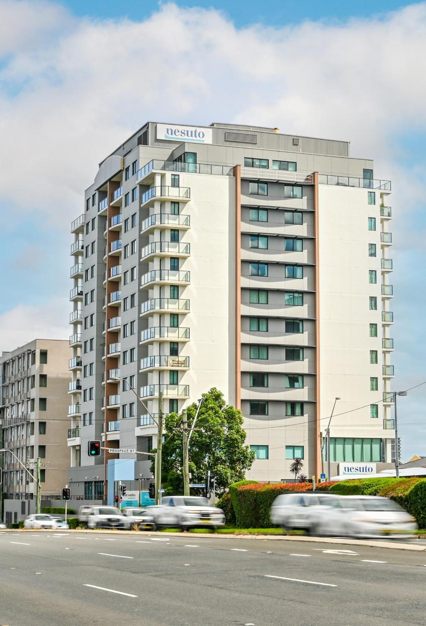 Nesuto Parramatta Aparthotel Sidney Exterior foto